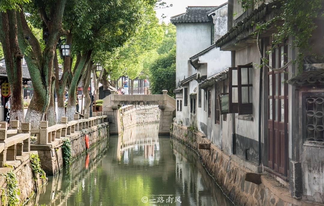提高金融资源配置效率和能力 资本市场引擎作用须充分发挥
